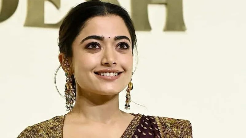 ৪০০ পরিবারের পাশে দাঁড়ালেন রাশমিকা মান্দানা