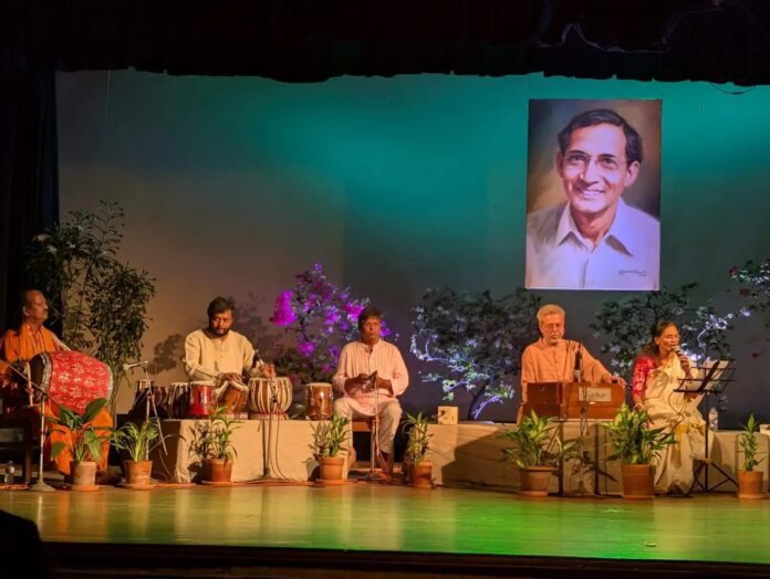 ছায়ানটে সুরের মূর্ছনায় স্মরণ কিংবদন্তি আব্বাসউদ্দীন