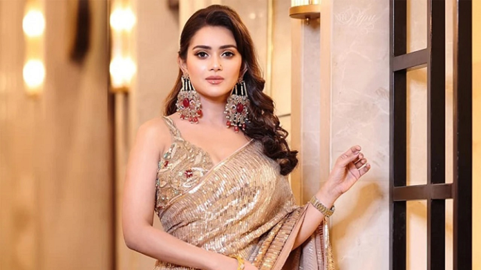আবারও তানজিন তিশার বিরুদ্ধে মামলা