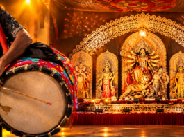 দুর্গাপূজা কীভাবে কাটাবেন , কোথায় ঘুরবেন