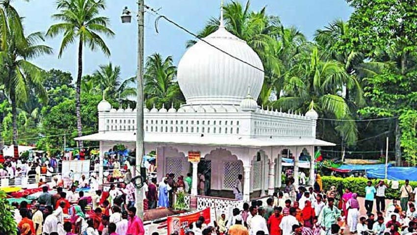কুষ্টিয়ায় লালন স্মরণোৎসবে ভক্ত-অনুরাগীদের ঢল