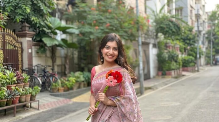 সাদনিমা বিনতে নোমান শিশুশিল্পী থেকে টিভি অভিনেত্রী